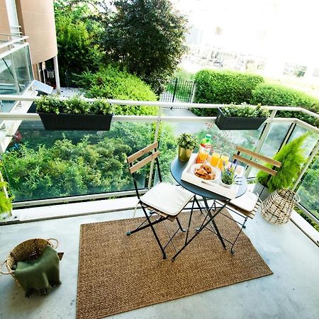 Studio Charmant Cergy Le Haut Au Pied De La Gare ! Parking Prive ! Apartment Exterior photo