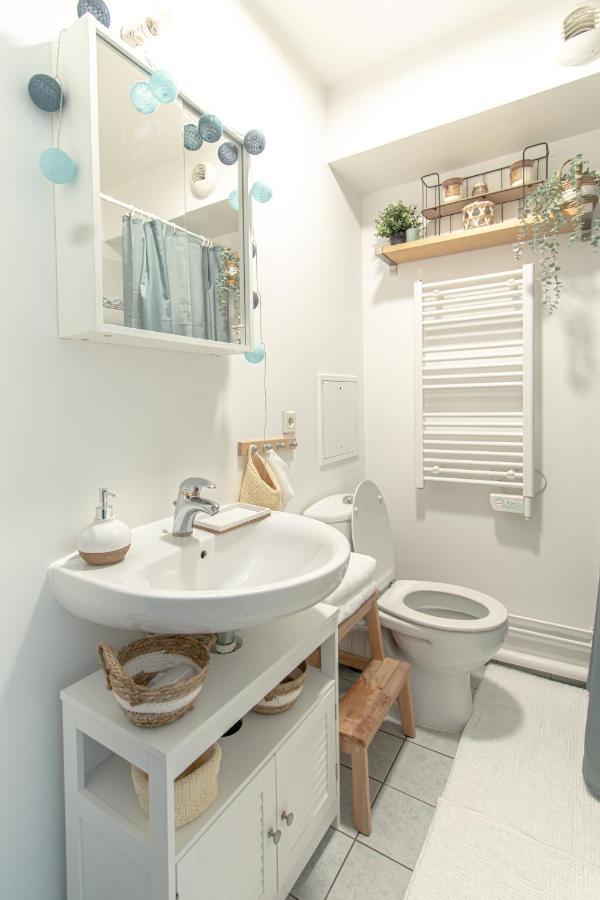 Studio Charmant Cergy Le Haut Au Pied De La Gare ! Parking Prive ! Apartment Exterior photo