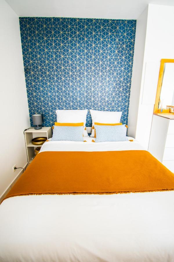 Studio Charmant Cergy Le Haut Au Pied De La Gare ! Parking Prive ! Apartment Exterior photo